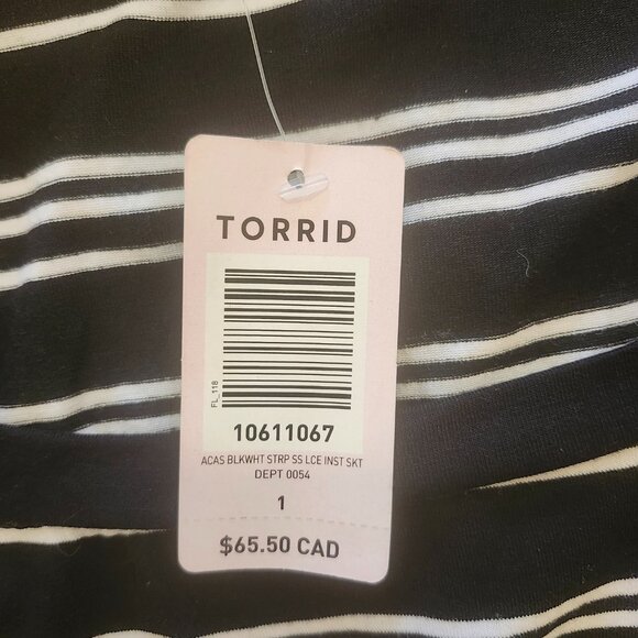 Torrid dress NWT - Picture 2 of 3